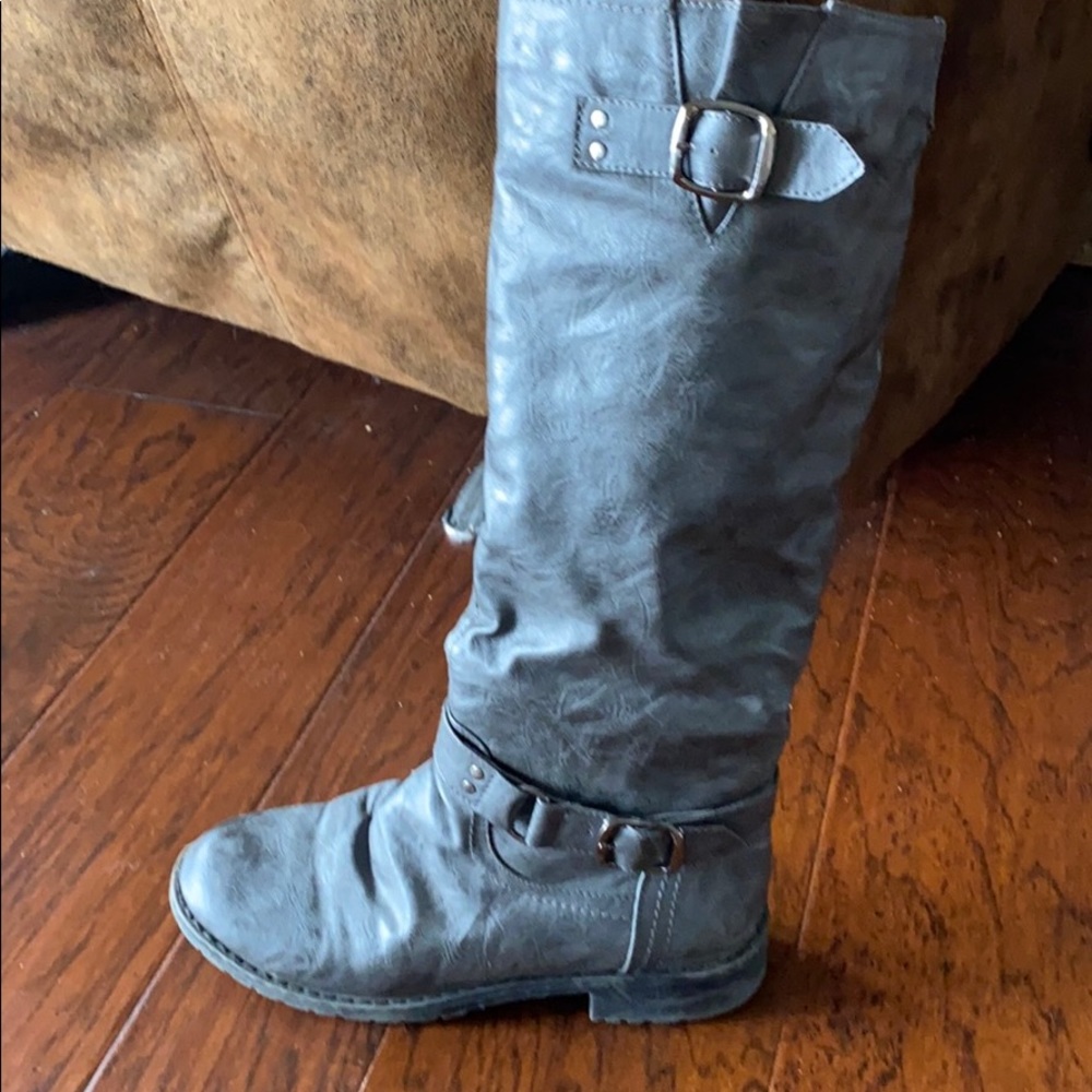 Grey tall boots